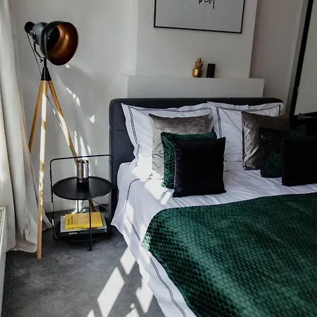 Kerkstraat 3*