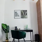 Kerkstraat Bed & Breakfast 3*