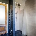 Kerkstraat Bed & Breakfast 3*