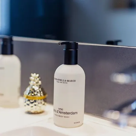 Kerkstraat לינה וארוחת בוקר 3*