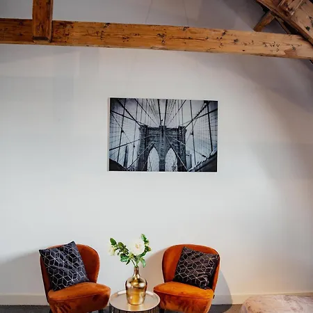 فندق مبيت وإفطار Kerkstraat 3*