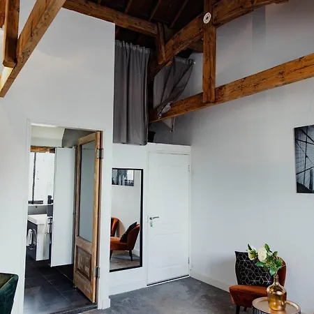 Kerkstraat 3*
