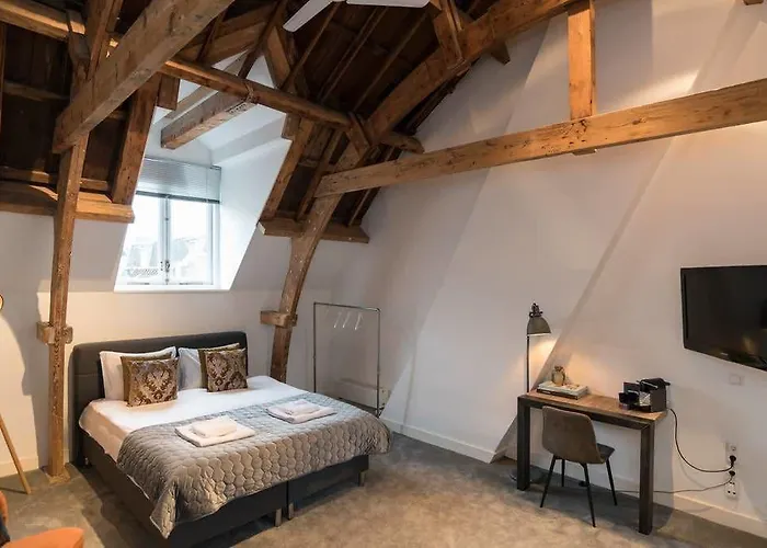 Bed & Breakfast Kerkstraat 3*